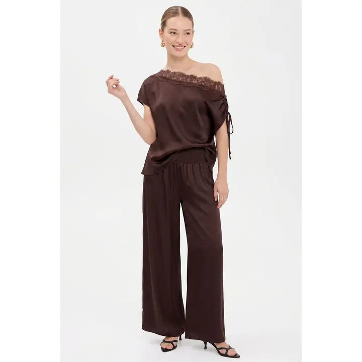 Maeve Lace Trim Top- Chocolate