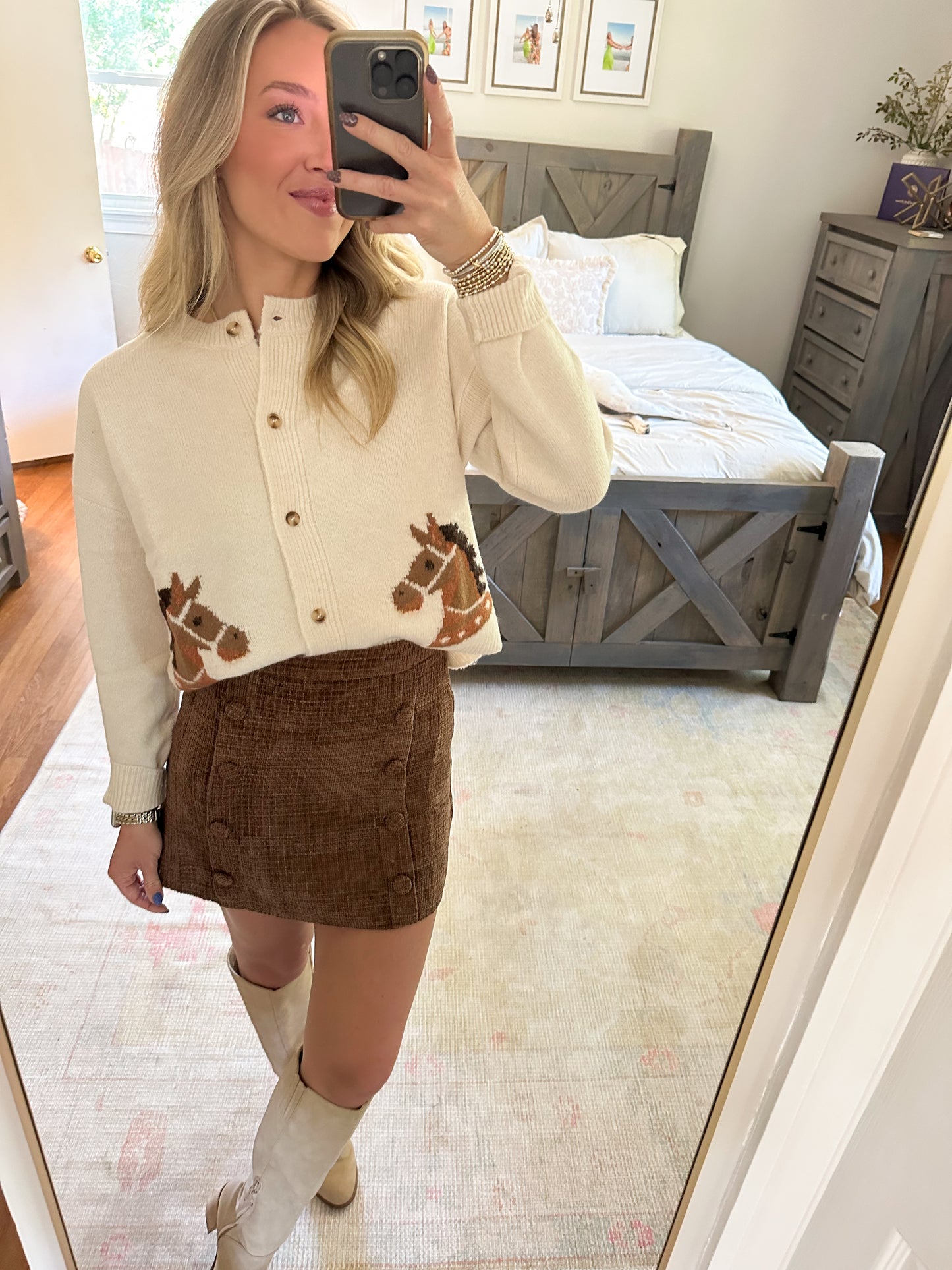 Horse Sweater- Cream