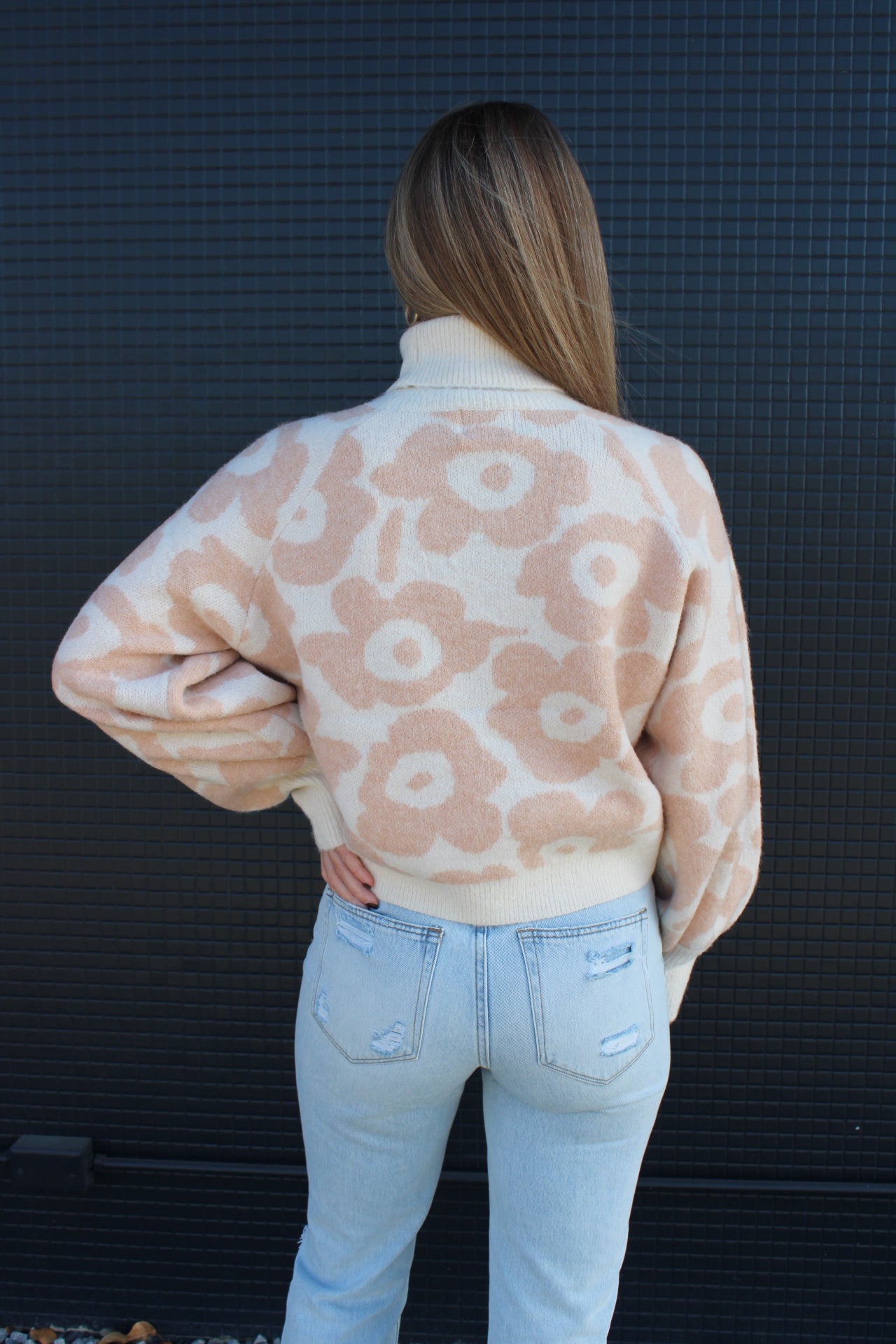 Floral Knit Sweater- Cream Peach