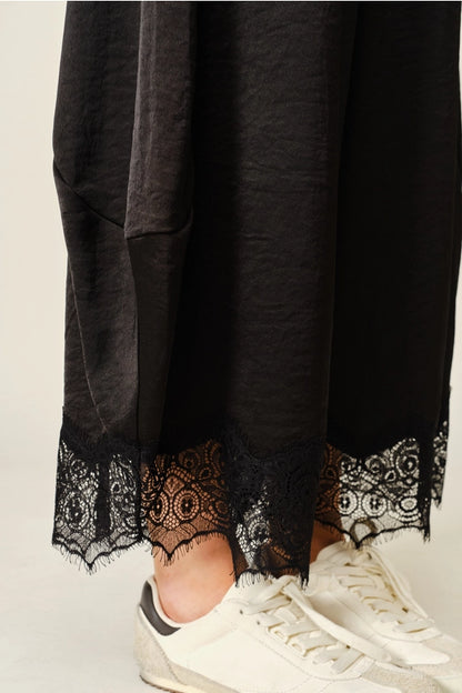 Lace Trim Satin Drawstring Barrel Pants- Black