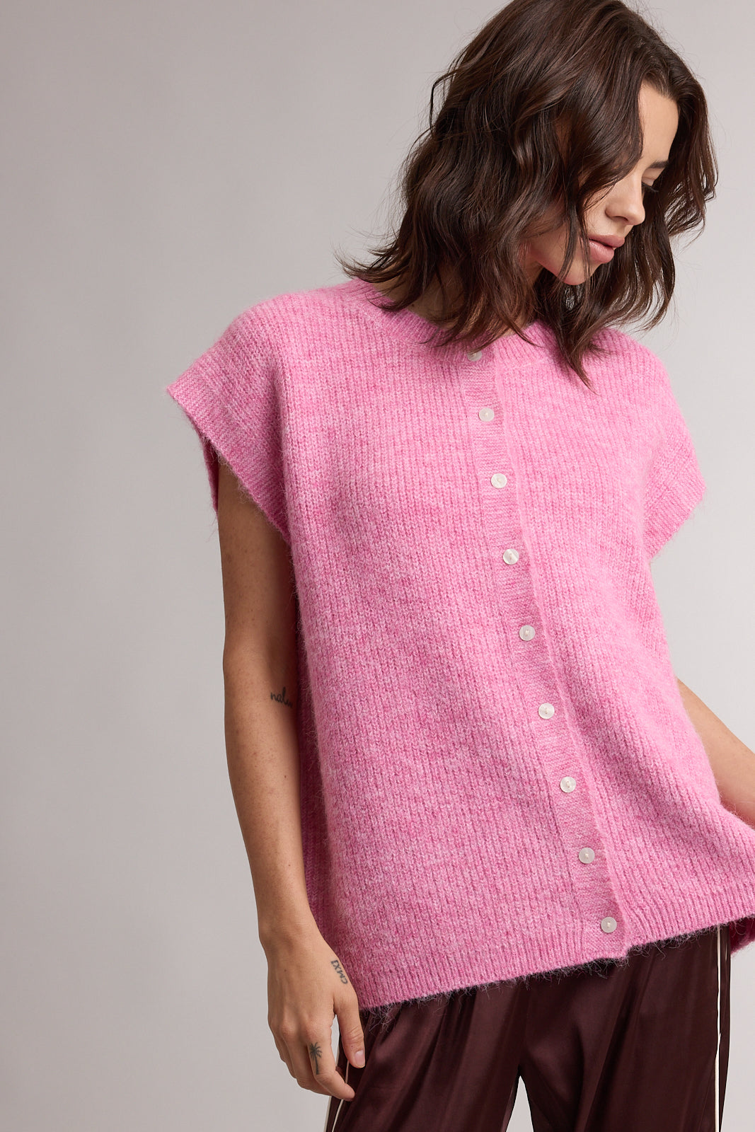 Liza Sweater Vest- Hibiscus