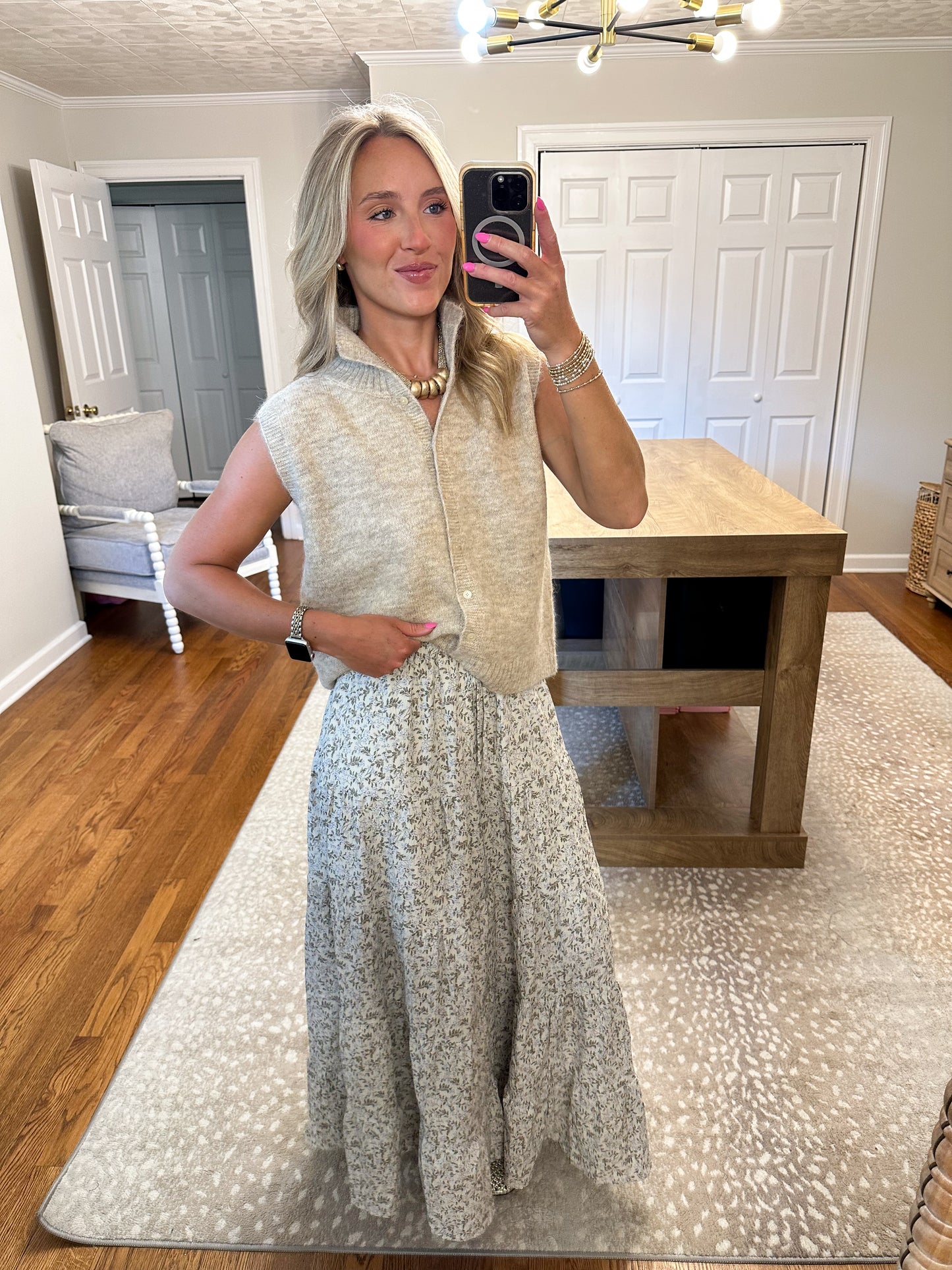Textured Tiered Floral Skirt
