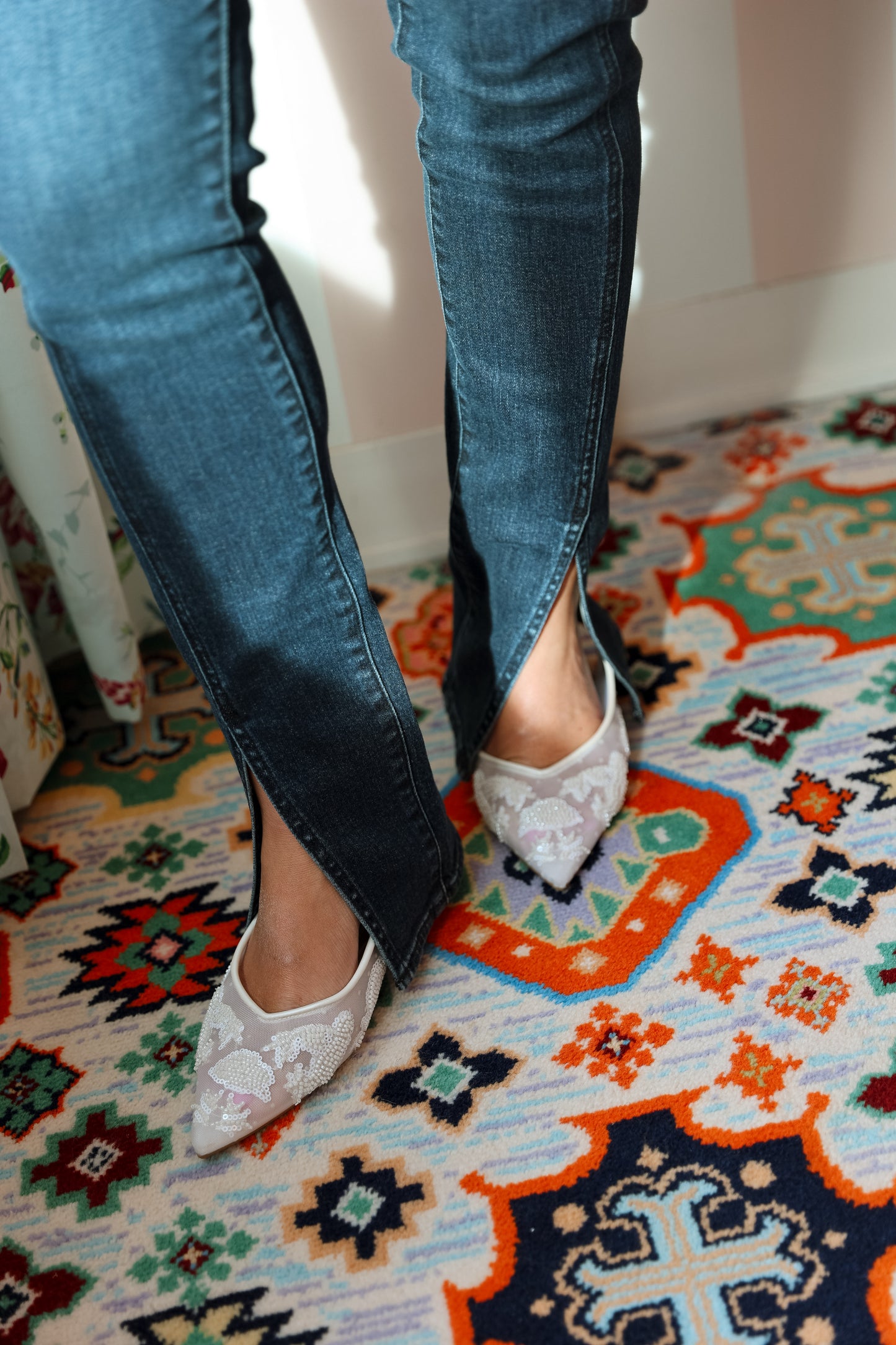Liv Mesh Flat- White