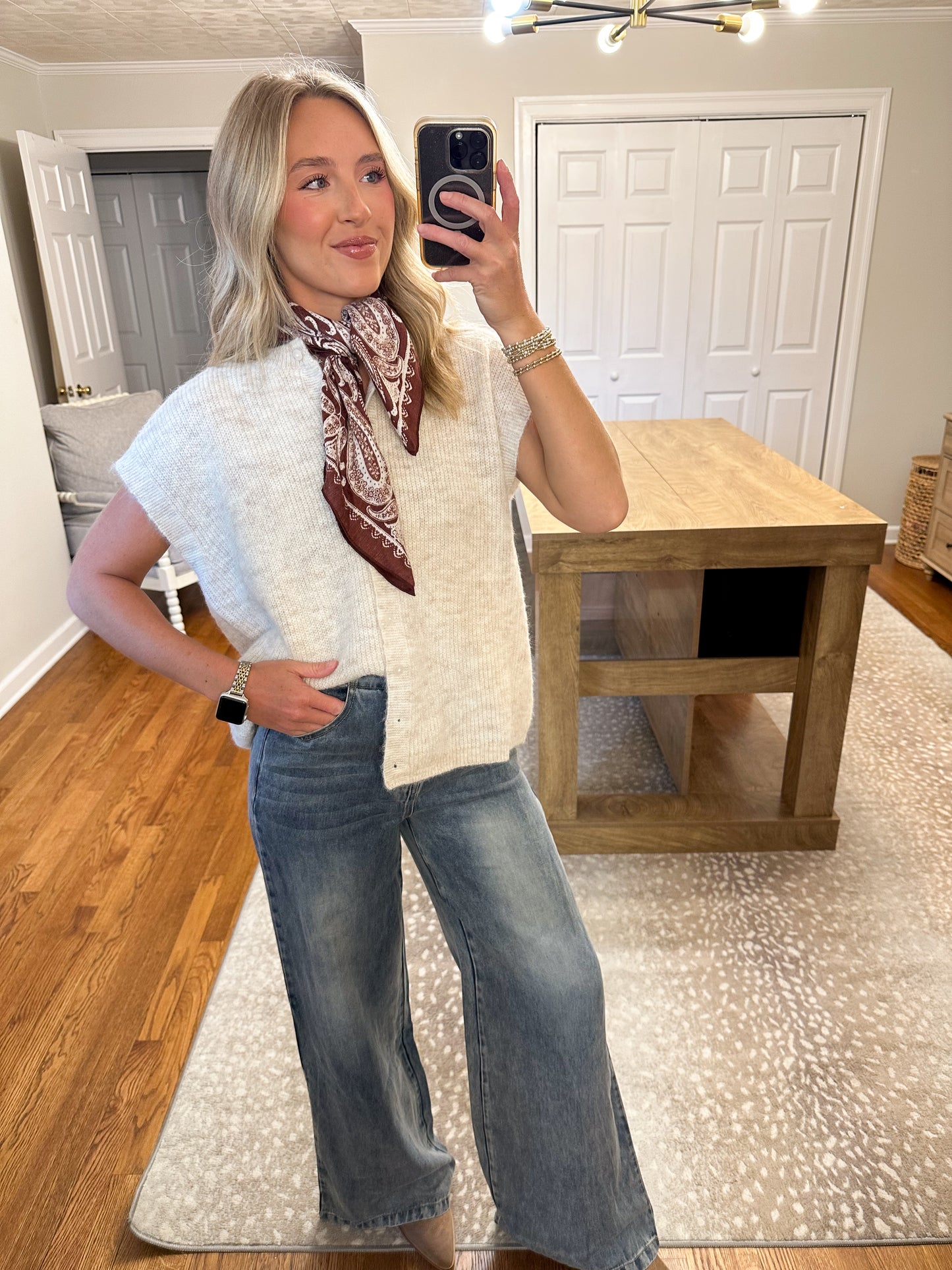 Liza Sweater Vest- Oatmeal