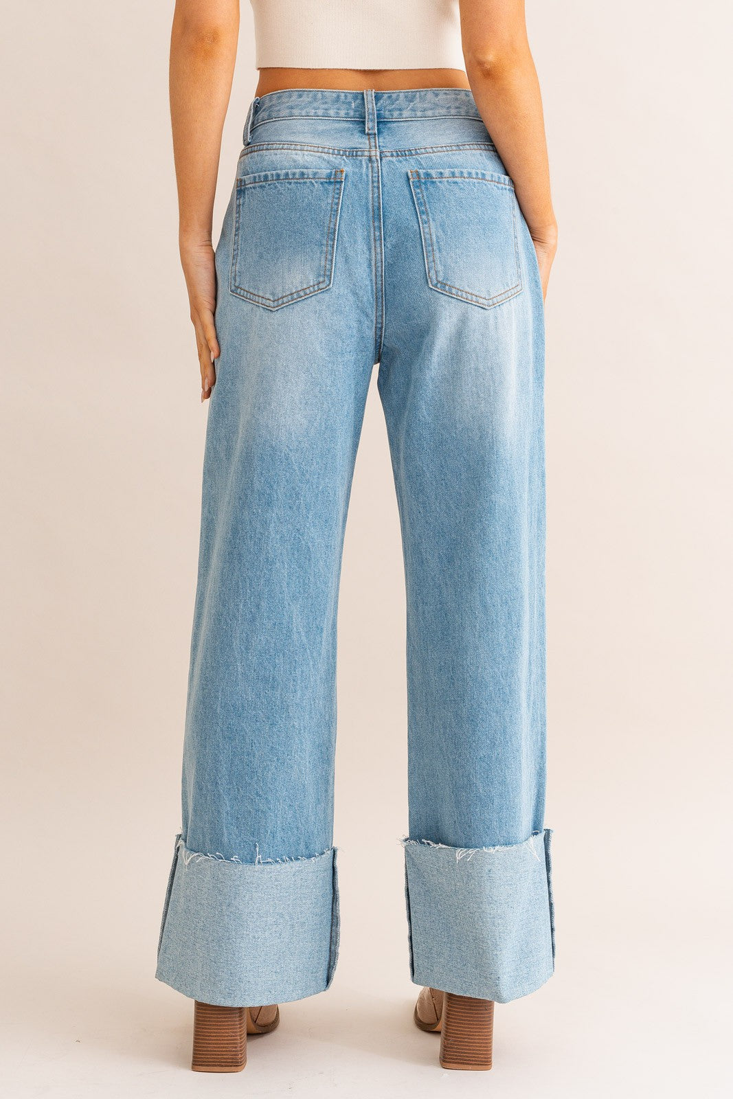 Wide Leg Cuffed Jean