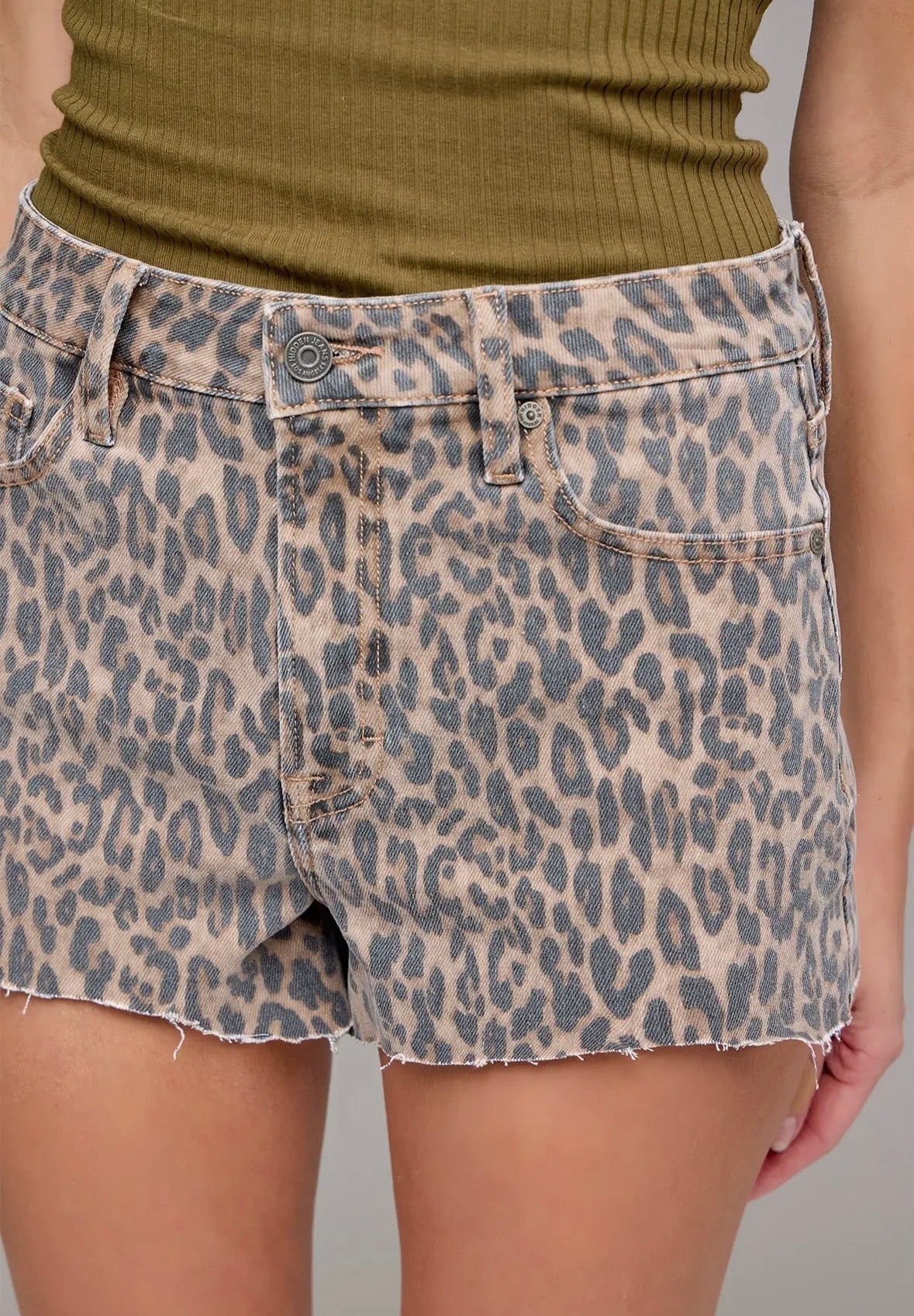 Kenzie Cheetah 3” Inseam Shorts