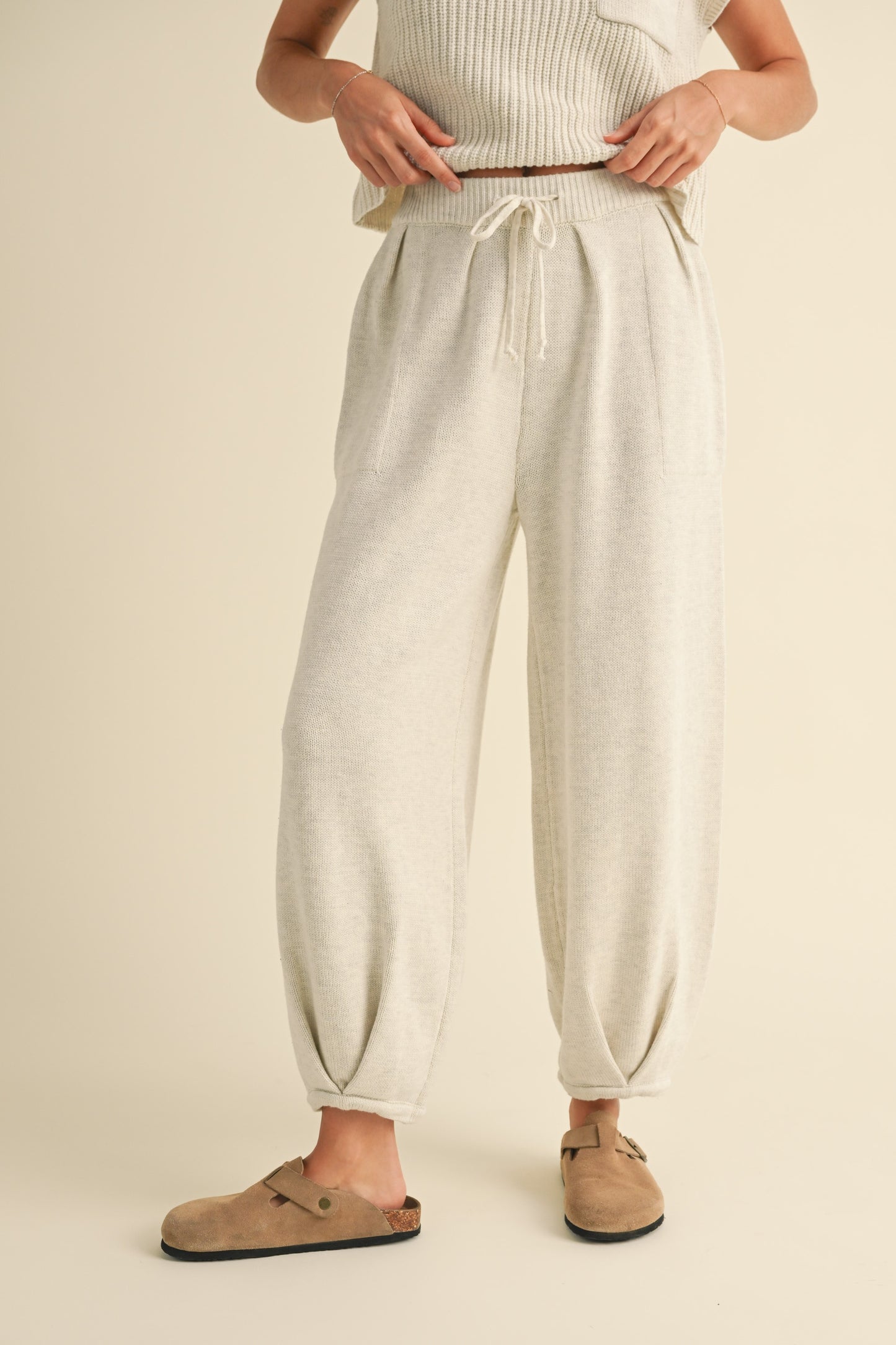 Bella Knit Pants- White