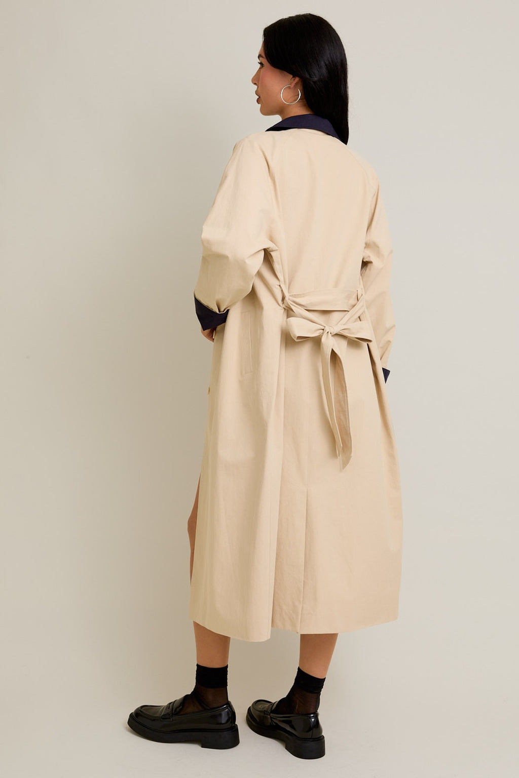 Daley Trench Coat- Beige/Navy