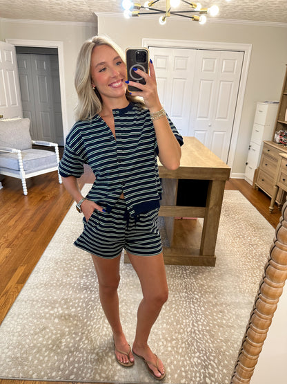 Elaine Navy-Green Stripe Set