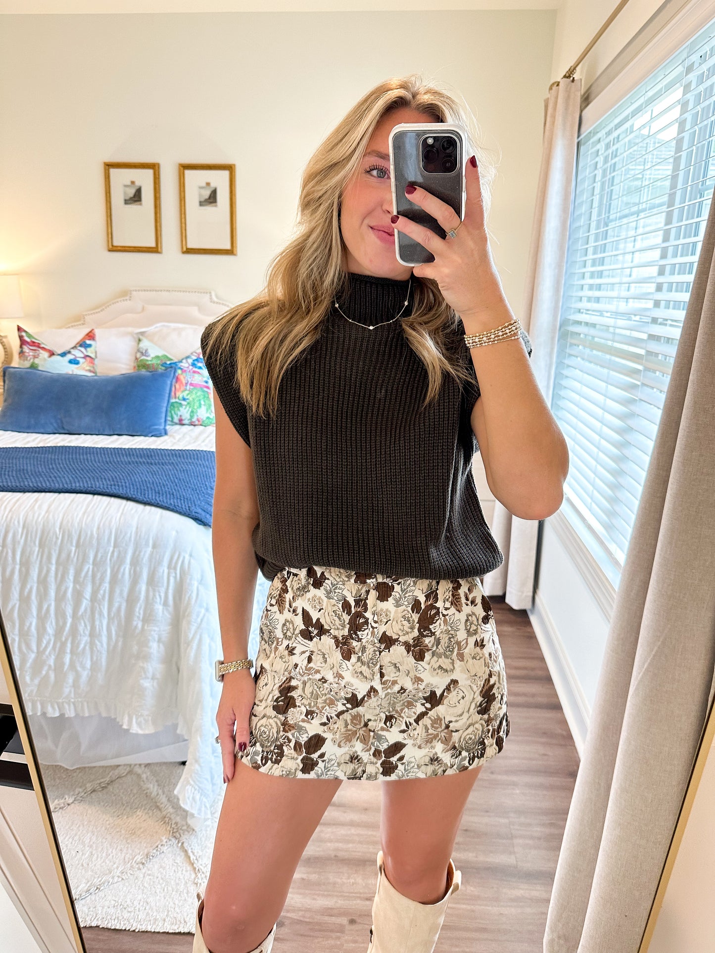 Sloane Skort- Brown Floral