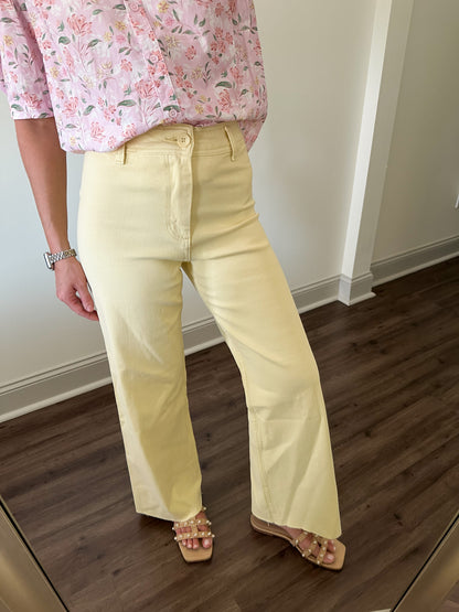 Straight Wide Leg Pants- Banana