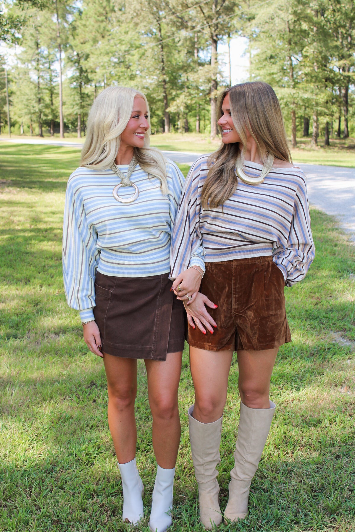 Shaylie Boatneck Top- Brown