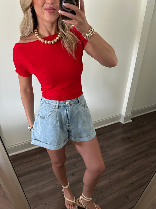 Angela Boat Neck Cinched Tee- Red
