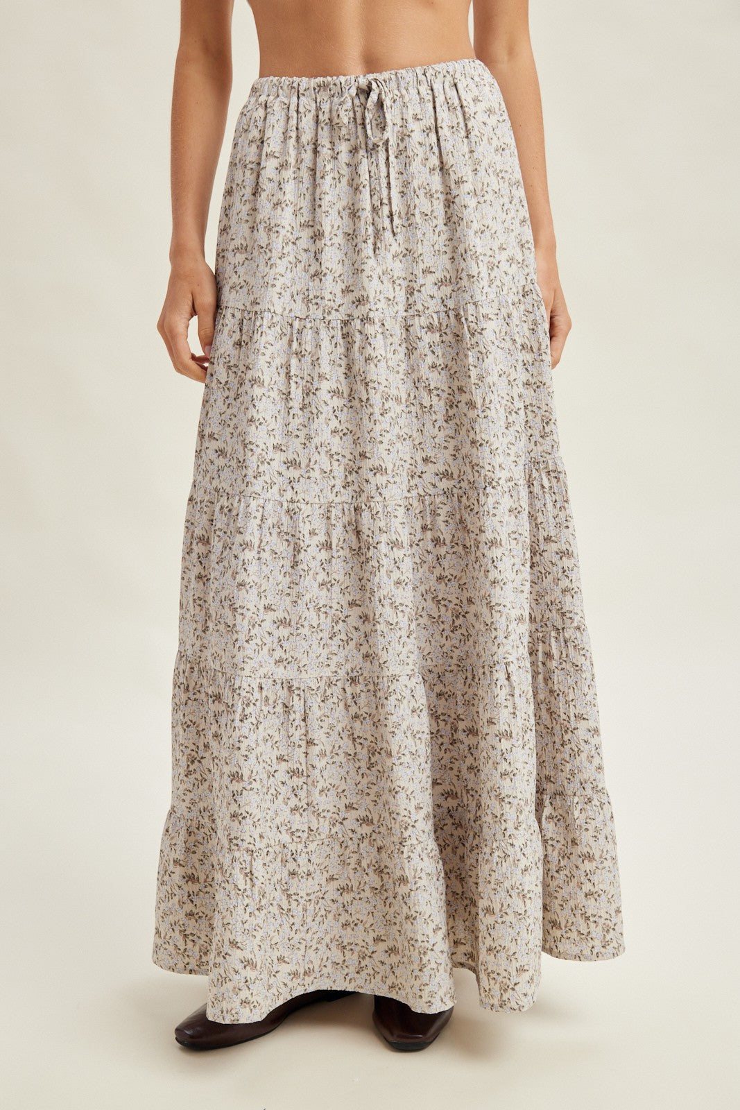 Textured Tiered Floral Skirt