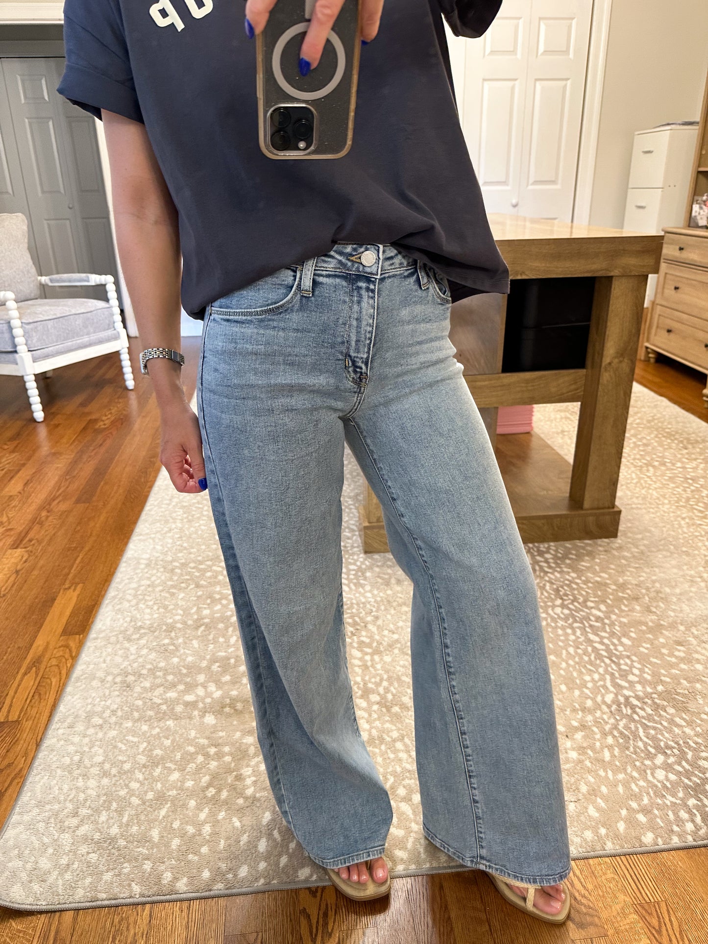 Betsy Wide Leg Jean- Medium Wash