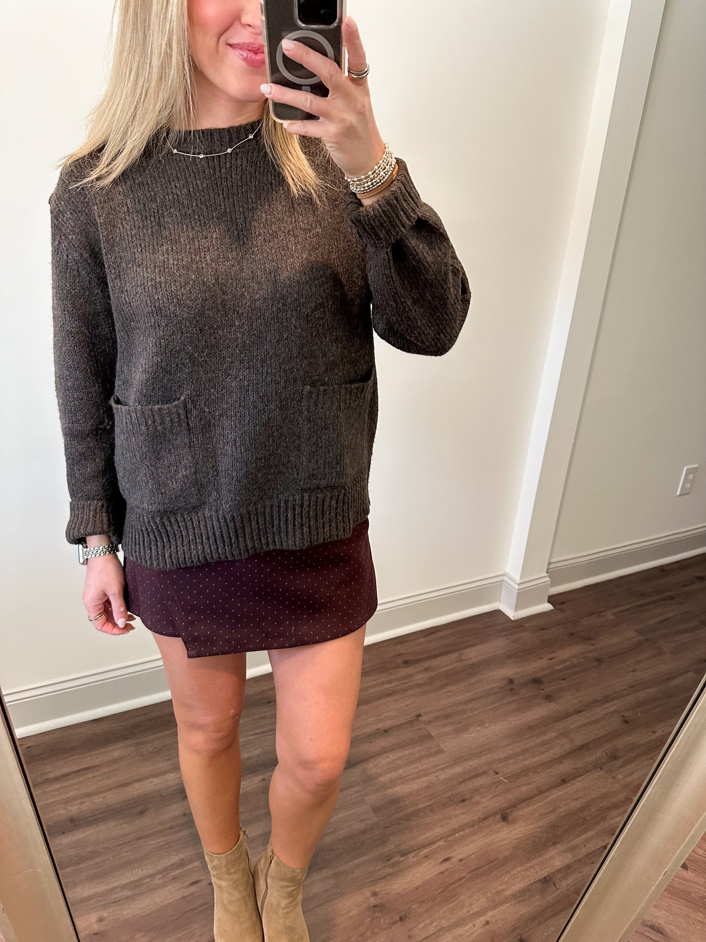 Bailey Sweater- Dark Oak