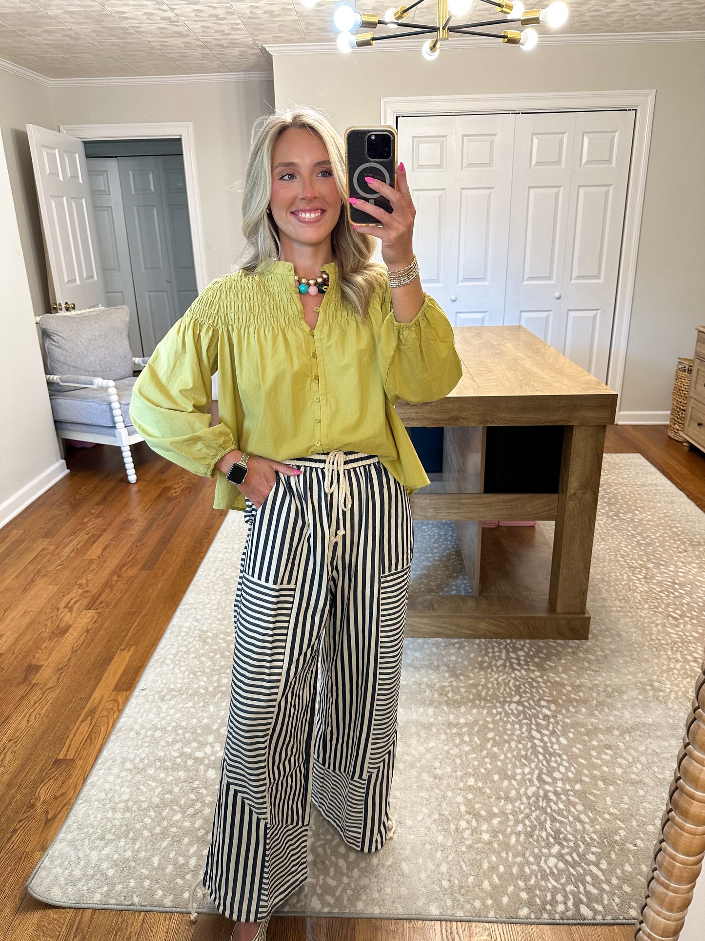 Madeline Top- Pistachio