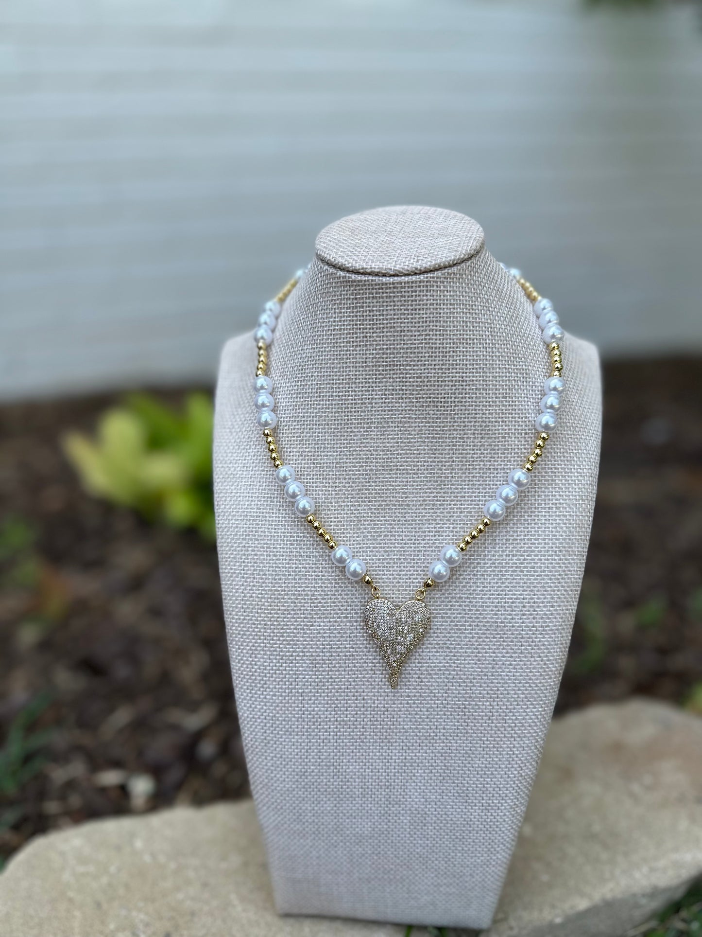 Maggie Pearl Necklace