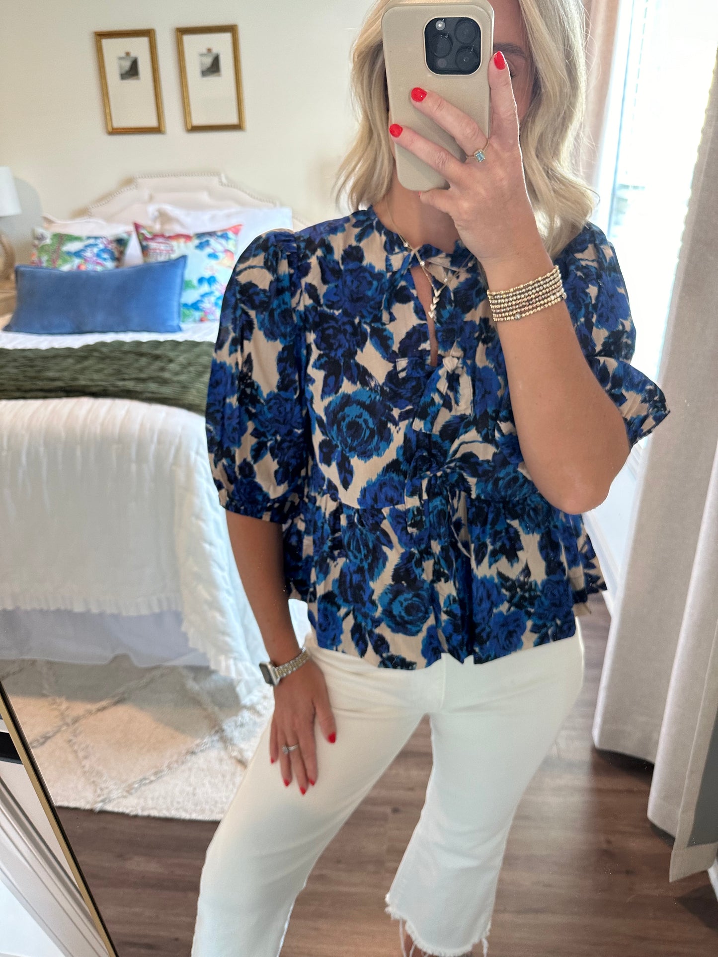 Keri Top- Beige/Blue Floral