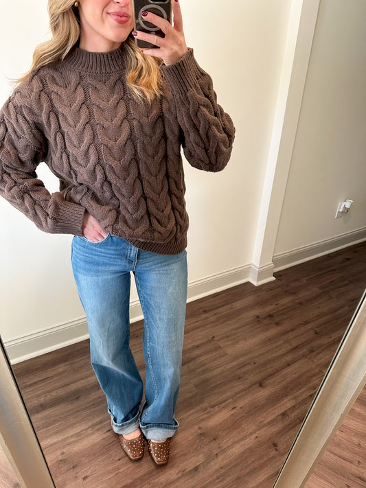 Cable-Knit Long Sleeve Sweater- Brown