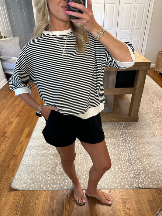 Rib Banded Short Sleeve Stripe Pullover- Black