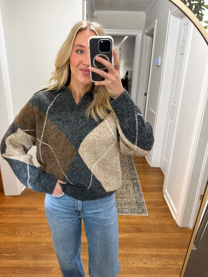 Argyle Plaid Sweater- Charcoal