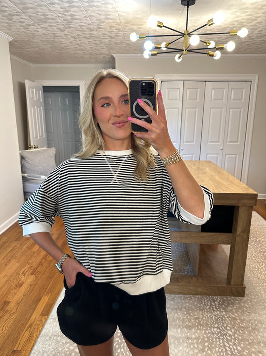 Rib Banded Short Sleeve Stripe Pullover- Black