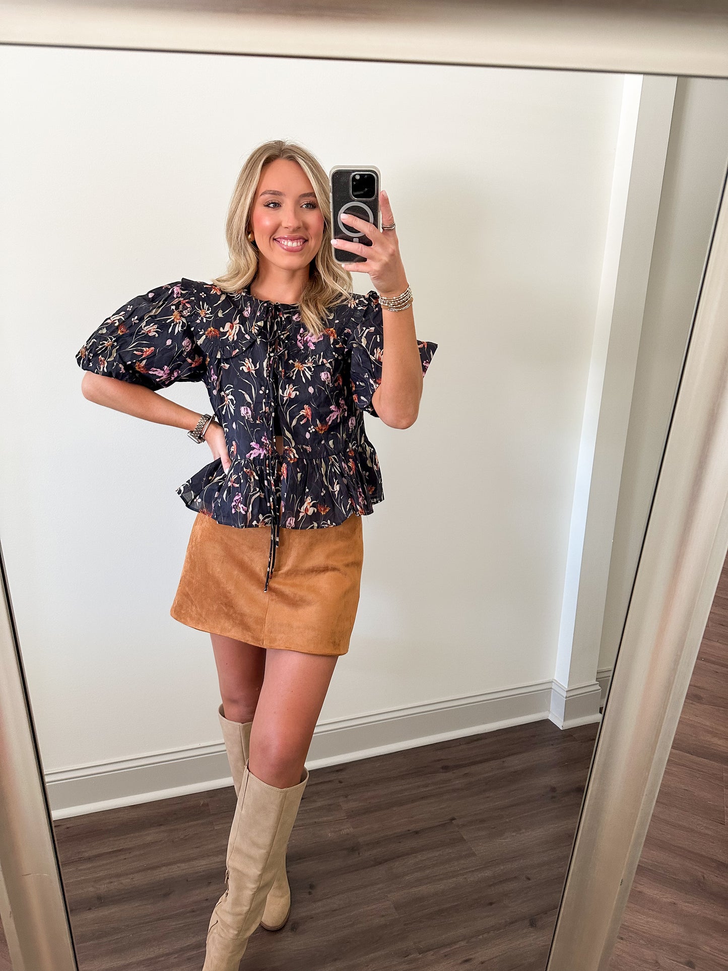 Camille Floral Top- Navy