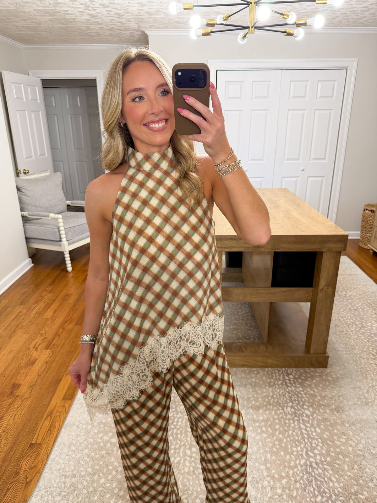 Sunday Check Top- Olive
