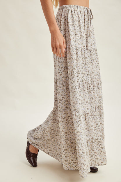 Textured Tiered Floral Skirt