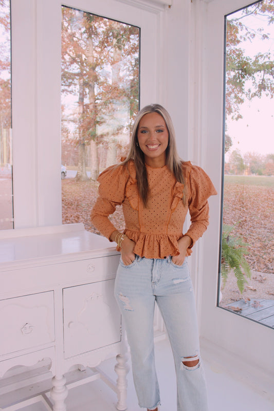 Embroidered Puff Sleeve Top